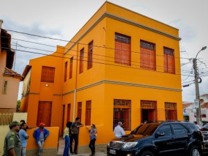 f058213863_grande